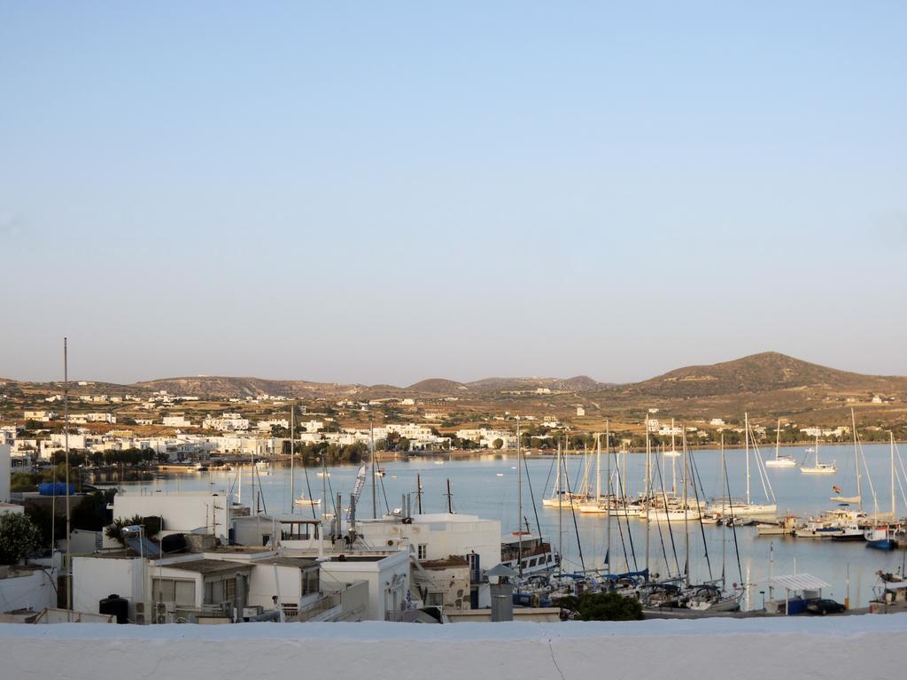 Hotel Adamas Exteriér fotografie