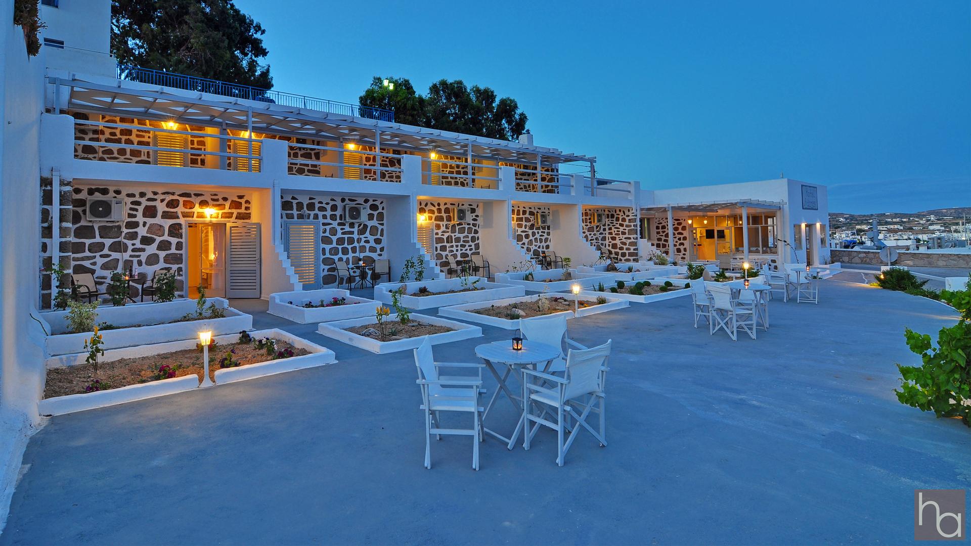 Hotel Adamas Exteriér fotografie