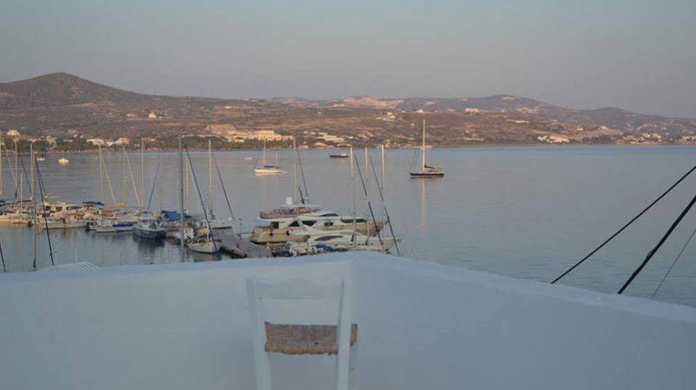 Hotel Adamas Exteriér fotografie