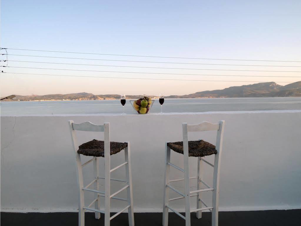 Hotel Adamas Exteriér fotografie